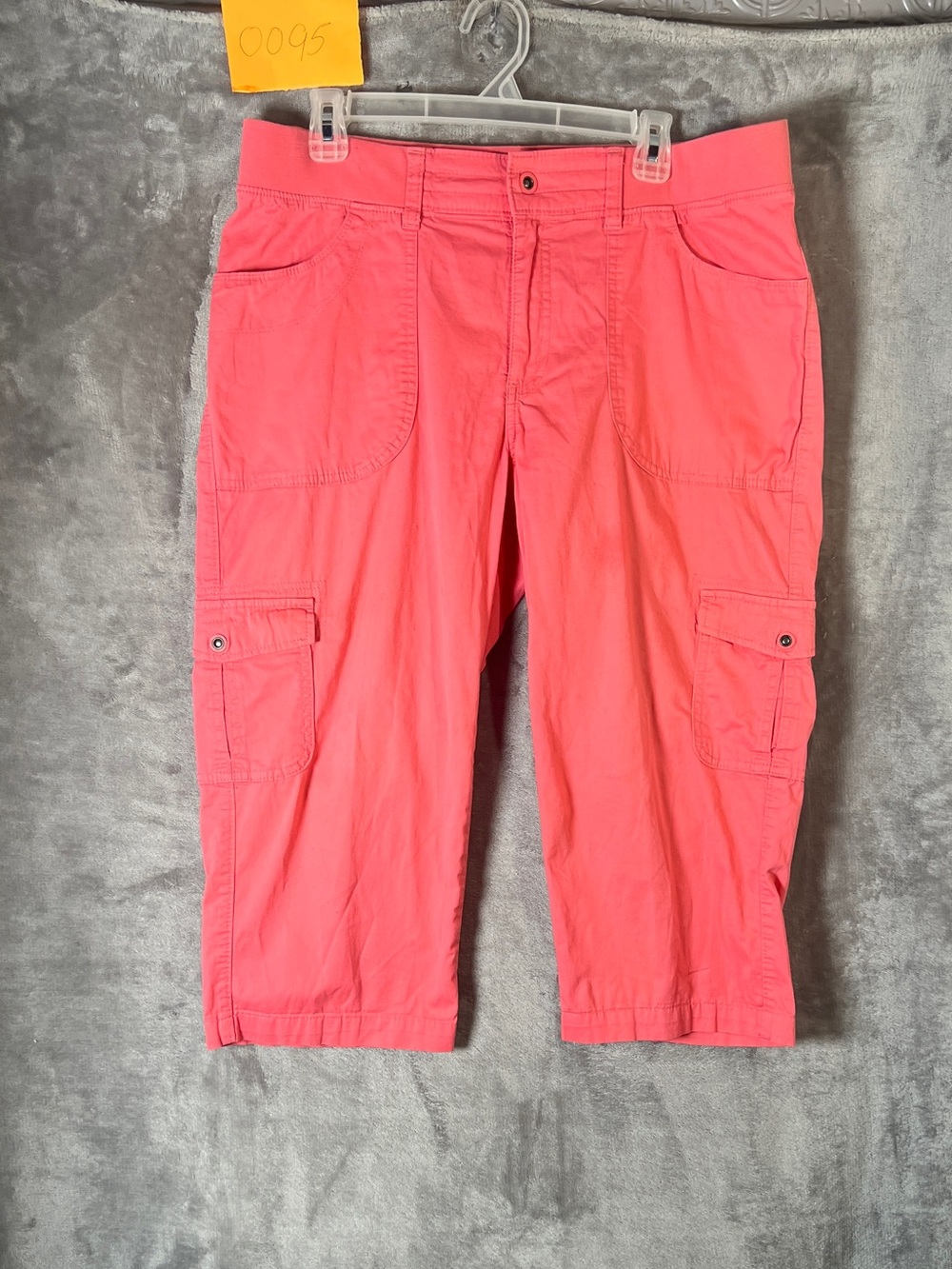 Lee Men's Coral Pink Cargo Capris